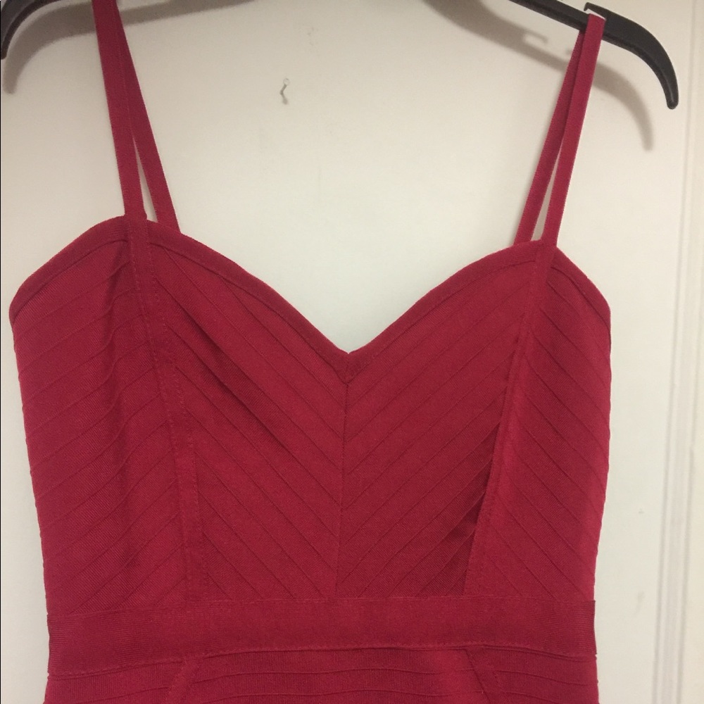 Dress - Picture 2 of 5